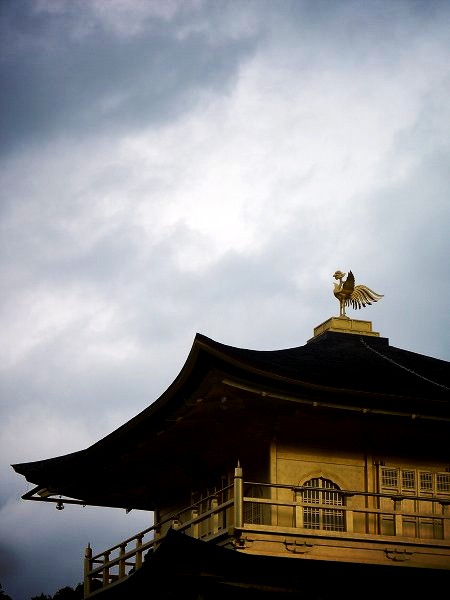 ���t���F�ɗ��a�̖P��