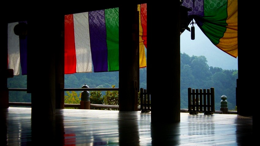 ���J���F����{���ɂ�