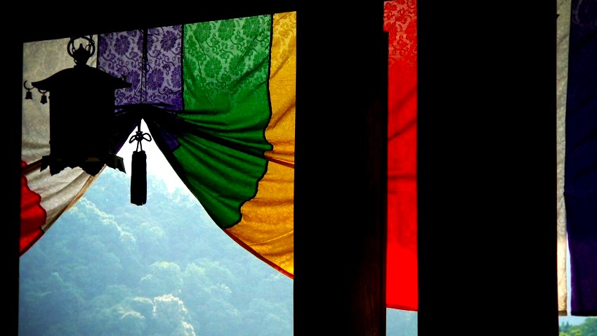 ���J���F����{���ɂ�