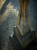 法起寺：境内の石灯籠